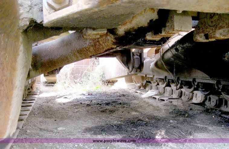 image for item 8838 Caterpillar D9G dozer
