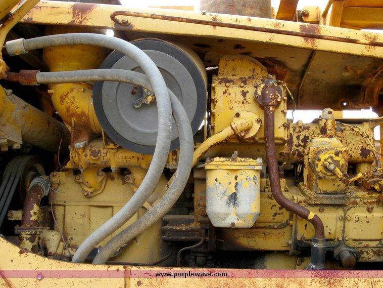 image for item 8838 Caterpillar D9G dozer