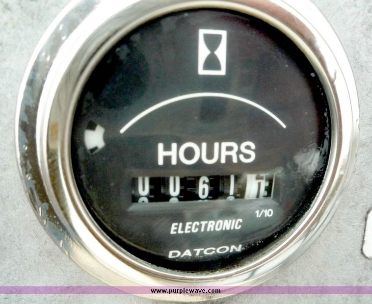 image for item 4005 Finn B 70 straw blower