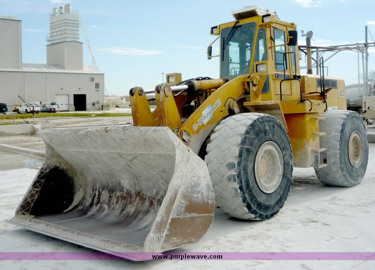 image for item 4055 Kawasaki 902 wheel loader