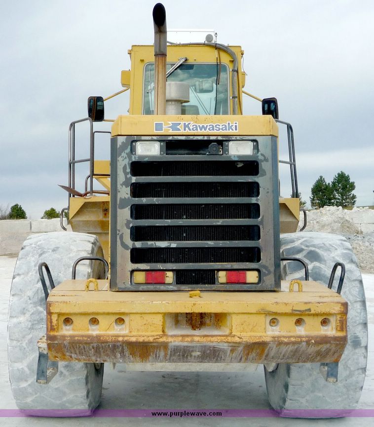 image for item 4055 Kawasaki 902 wheel loader