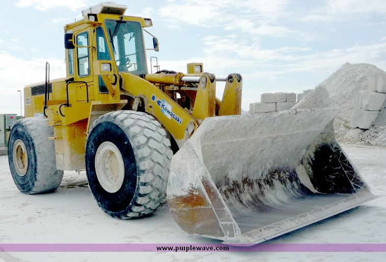 image for item 4055 Kawasaki 902 wheel loader