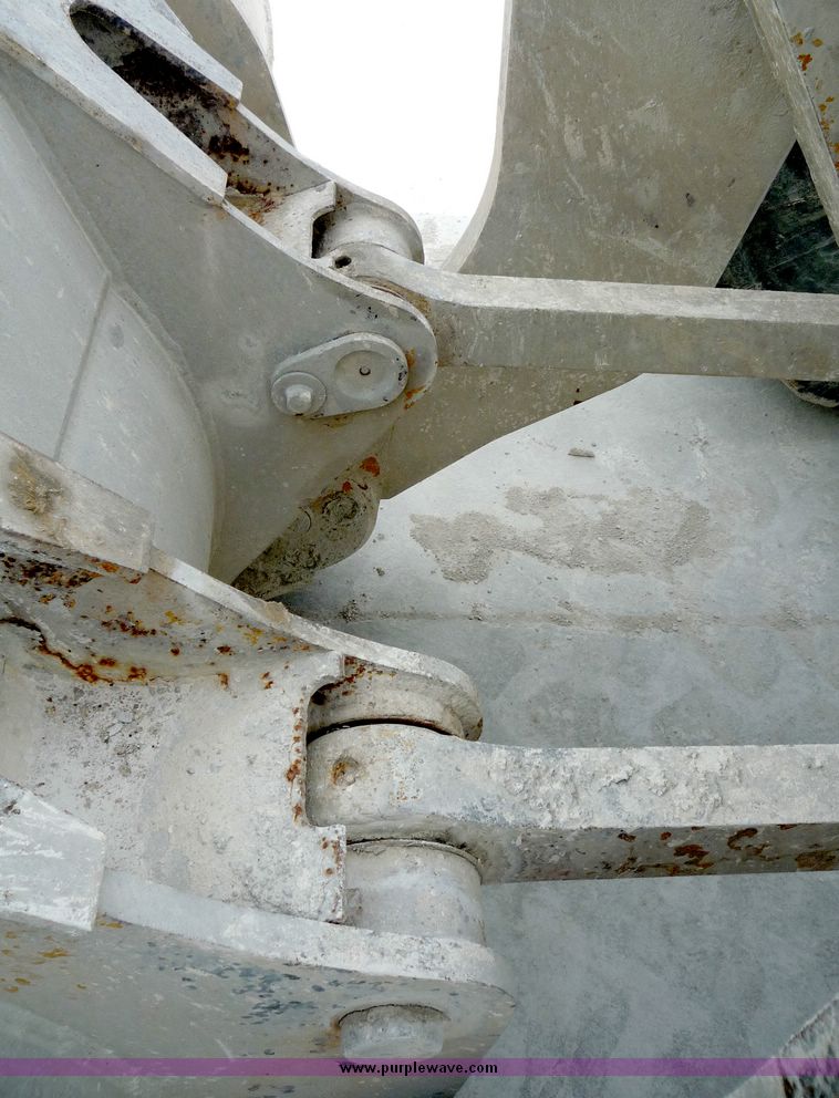 image for item 4055 Kawasaki 902 wheel loader