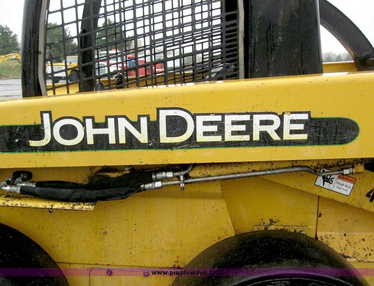 image for item 5001 John Deere 270 skid steer