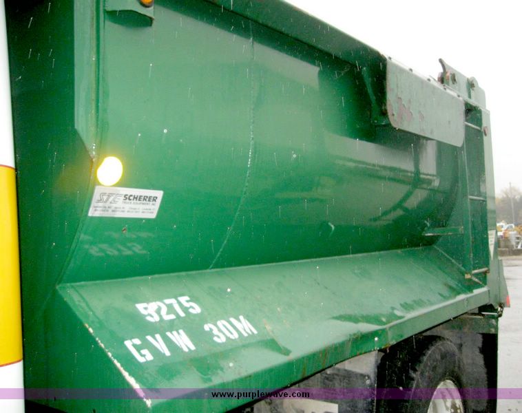 image for item 5007 1990 International 7155 SADT dump bed truck