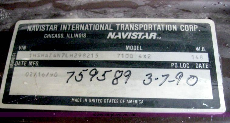 image for item 5007 1990 International 7155 SADT dump bed truck