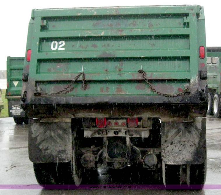 image for item 5008 2001 Sterling LT8511 TADT tandem axle dump truck