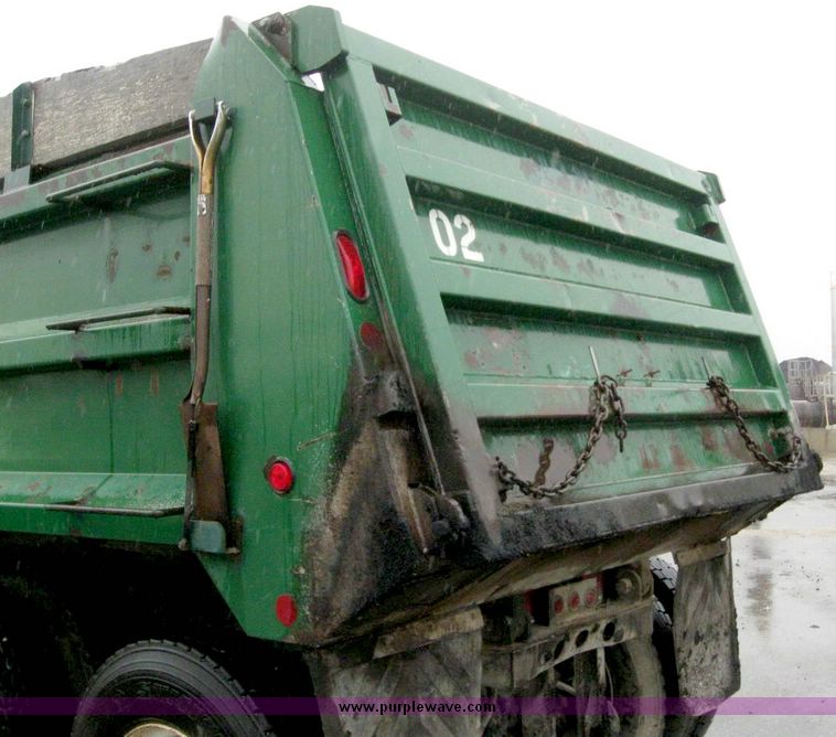 image for item 5008 2001 Sterling LT8511 TADT tandem axle dump truck