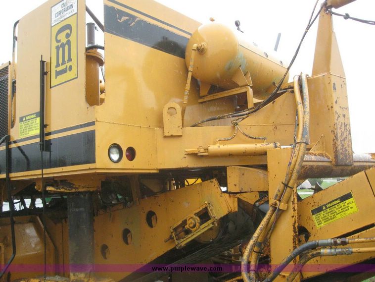 image for item 5010 1992 CMI TR225 asphalt trimmer reclaimer