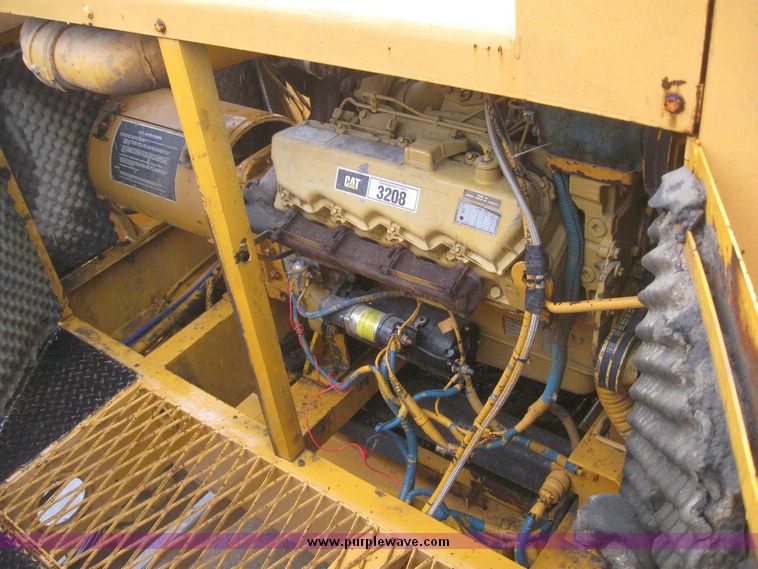 image for item 5010 1992 CMI TR225 asphalt trimmer reclaimer