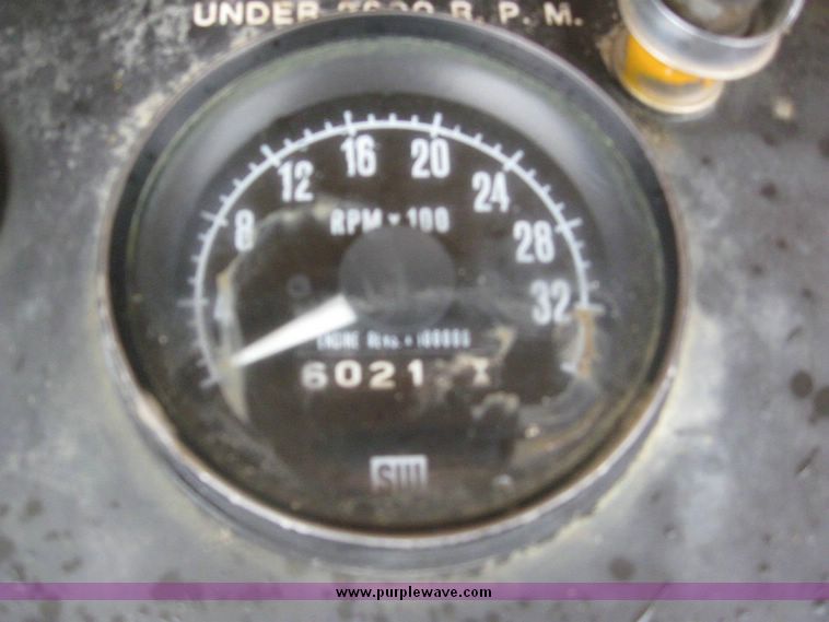 image for item 5010 1992 CMI TR225 asphalt trimmer reclaimer