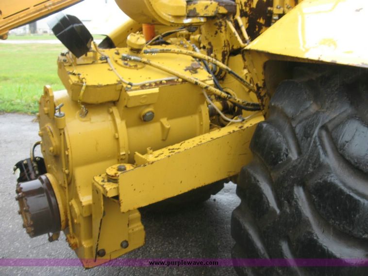 image for item 5011 1994 Caterpillar 613C Series II elevating motor scraper