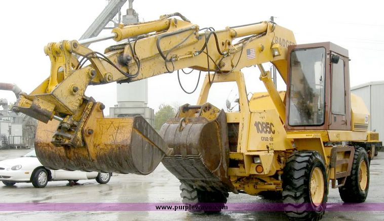 image for item 5012 1996 Badger 1085C wheel excavator