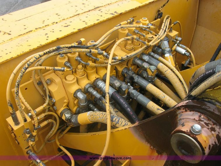 image for item 5012 1996 Badger 1085C wheel excavator