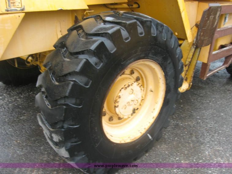 image for item 5012 1996 Badger 1085C wheel excavator