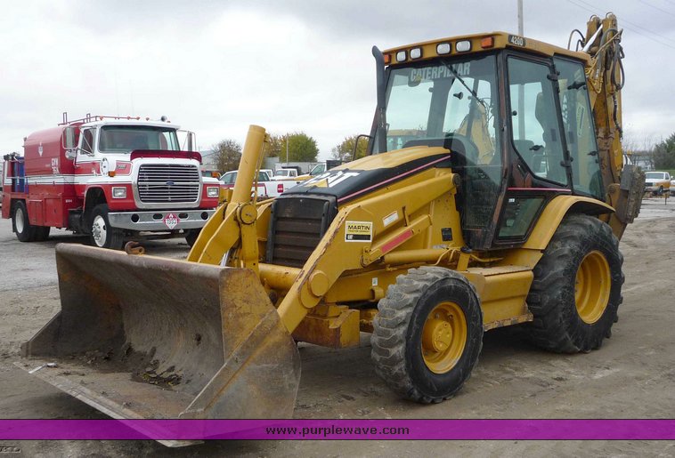 image for item 5031 Caterpillar 420D backhoe