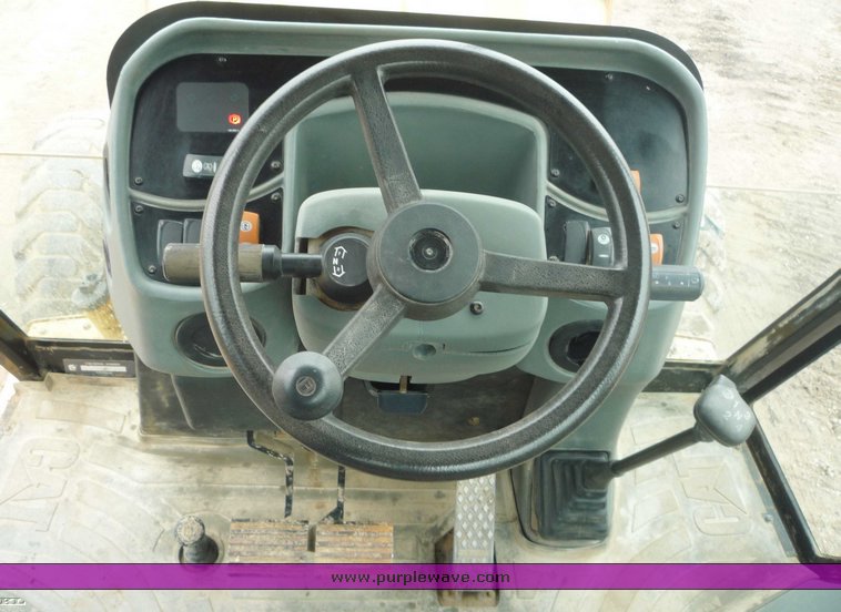 image for item 5031 Caterpillar 420D backhoe