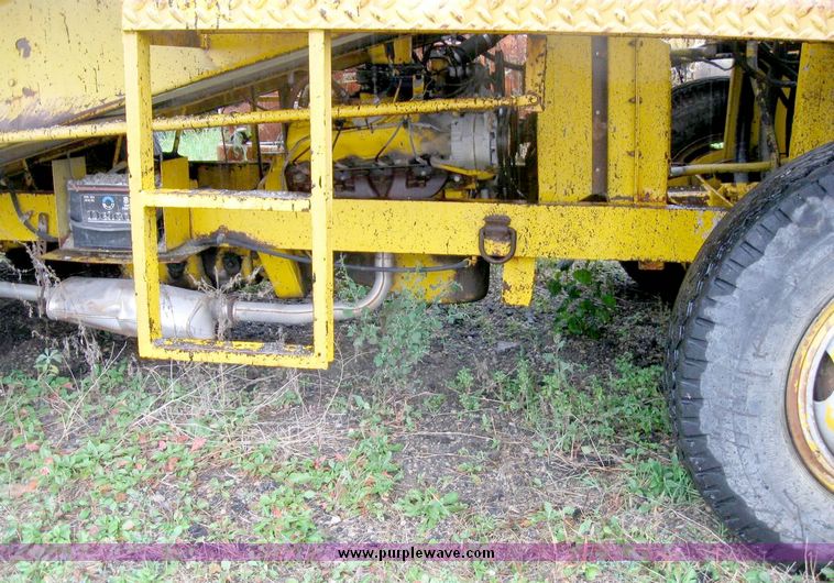 image for item 6803 Seaman SPK-H gravel aplicator