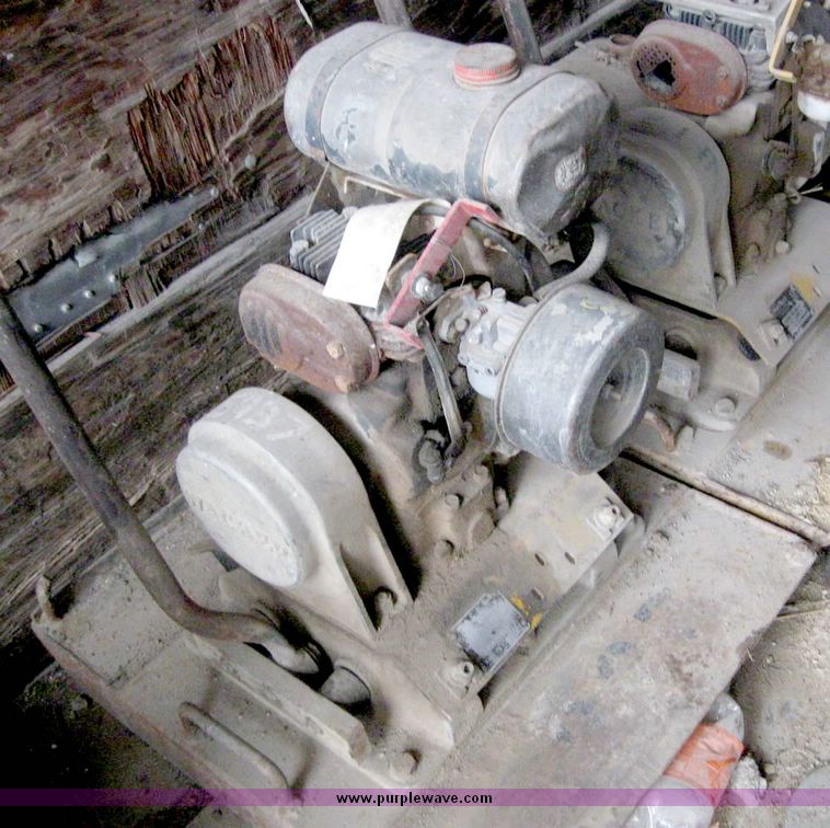 image for item 6862 Wacker VPG160K plate compactor