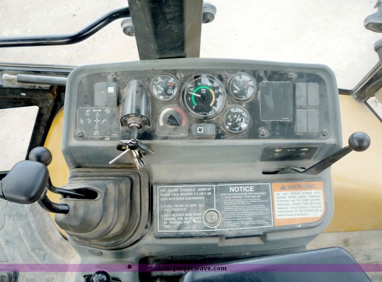 image for item 6871 2000 Caterpillar 416C backhoe