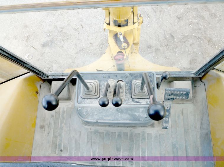 image for item 6871 2000 Caterpillar 416C backhoe