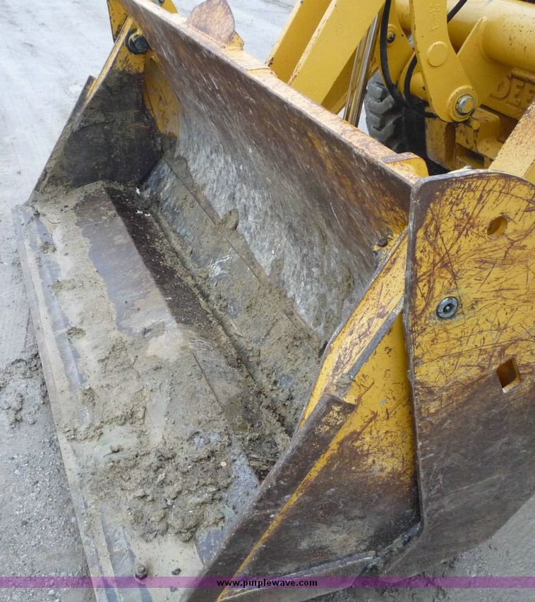 image for item 6872 John Deere 310SG backhoe