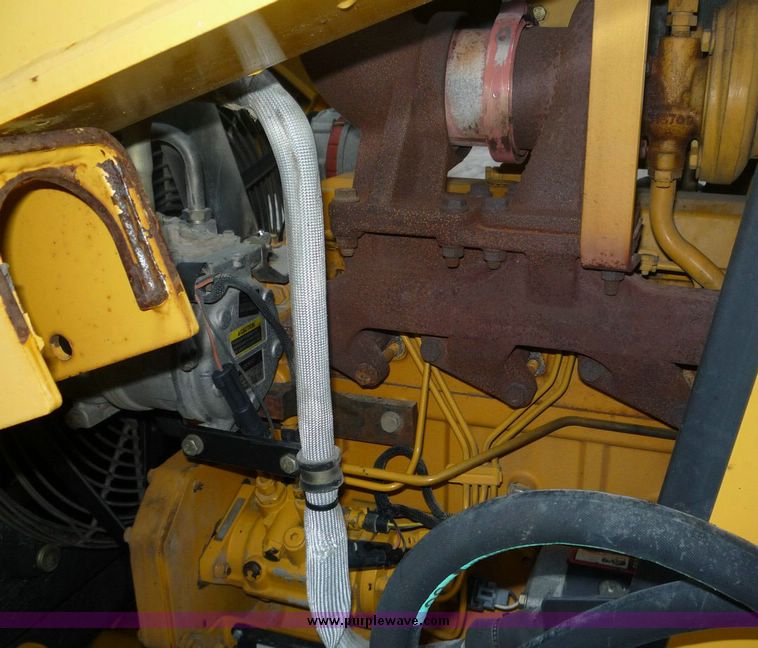 image for item 6872 John Deere 310SG backhoe