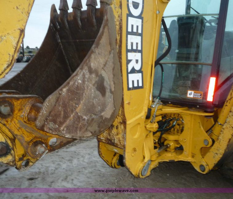 image for item 6872 John Deere 310SG backhoe