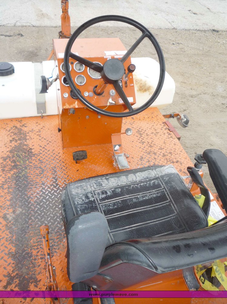 image for item 6874 Broce Broom RC350 broom