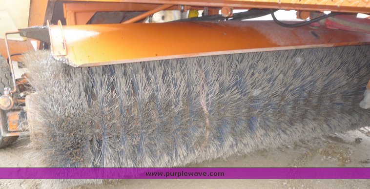 image for item 6874 Broce Broom RC350 broom