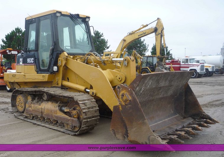 image for item 6875 Caterpillar 953C crawler loader