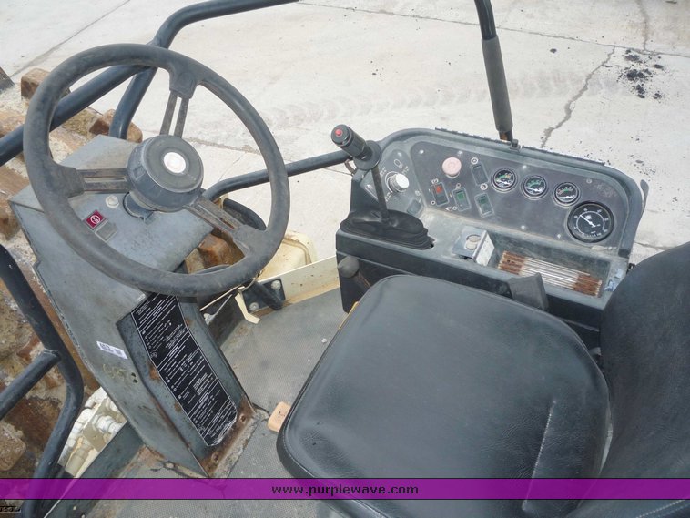 image for item 6878 Ingersoll Rand Pro Pack series 110 vibratory compactor