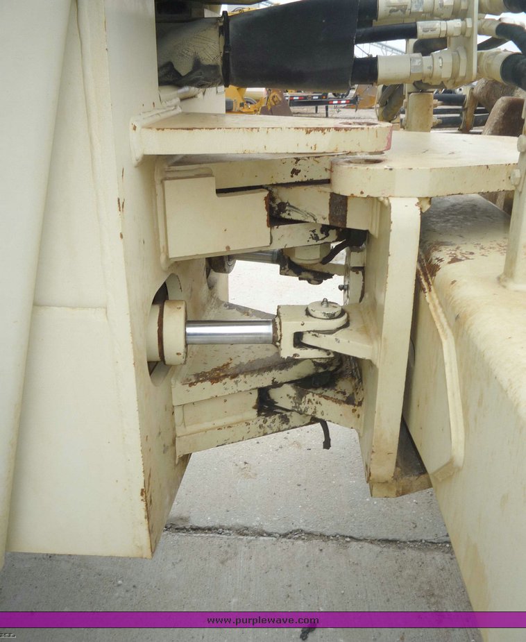 image for item 6878 Ingersoll Rand Pro Pack series 110 vibratory compactor