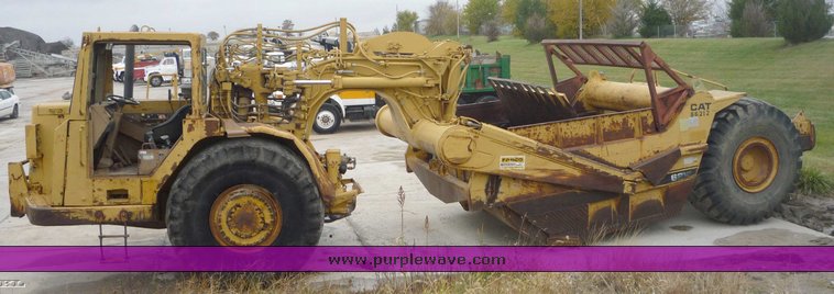 image for item 6879 1989 Caterpillar 621E wheel scraper