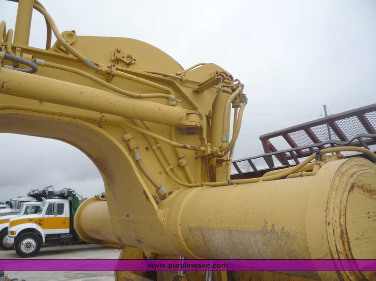image for item 6879 1989 Caterpillar 621E wheel scraper