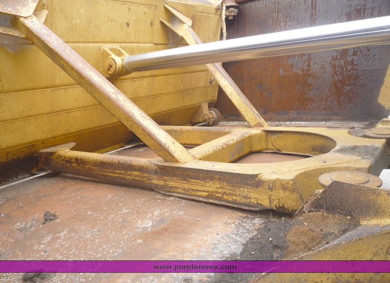 image for item 6879 1989 Caterpillar 621E wheel scraper