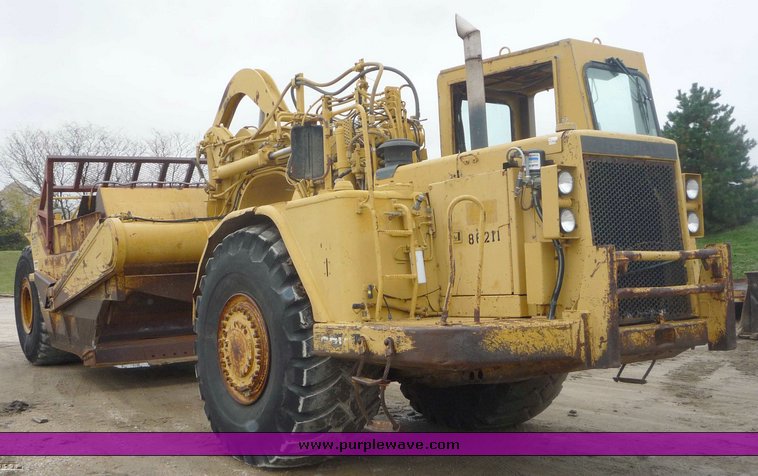 image for item 6880 1989 Caterpillar 621E wheel scraper