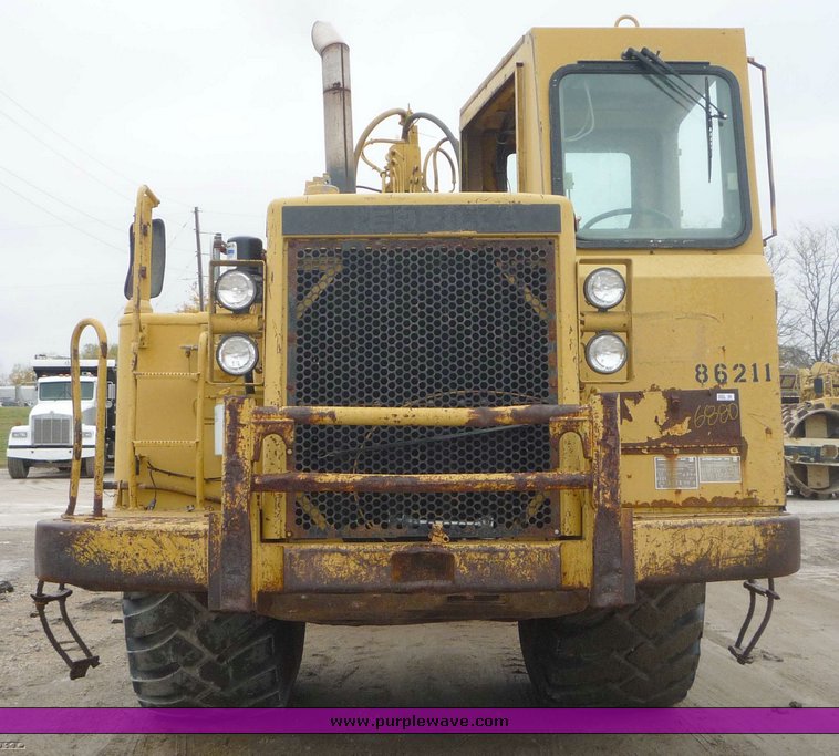 image for item 6880 1989 Caterpillar 621E wheel scraper