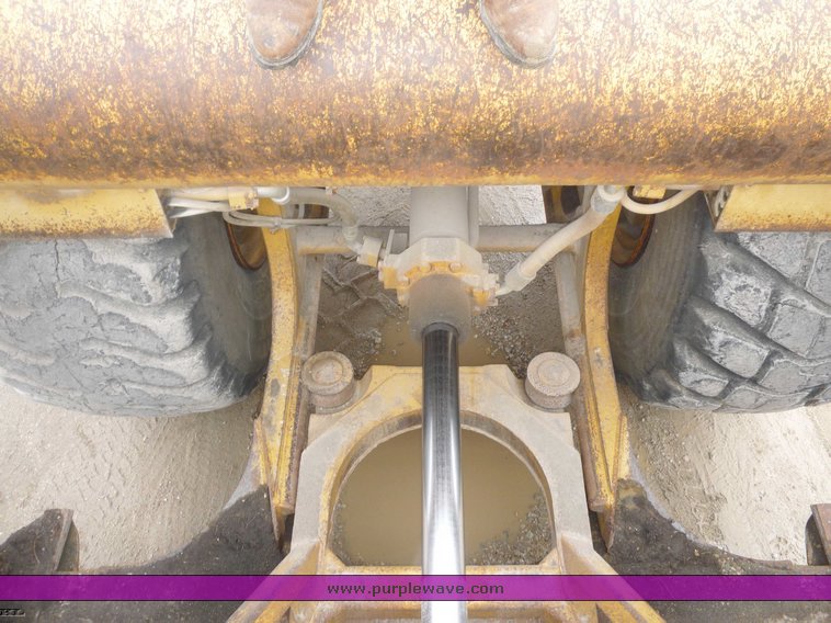 image for item 6880 1989 Caterpillar 621E wheel scraper