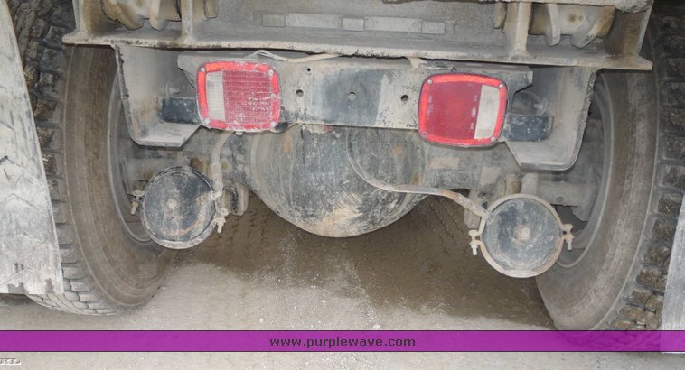 image for item 6882 1995 Kenworth W900S TADT tandem axle dump truck