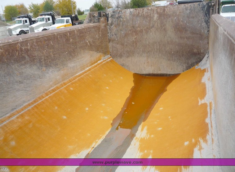 image for item 6882 1995 Kenworth W900S TADT tandem axle dump truck