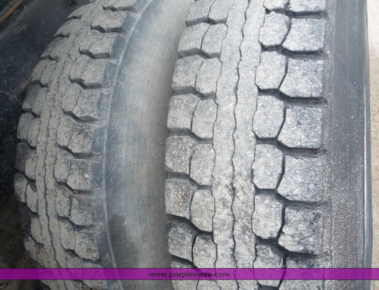 image for item 6882 1995 Kenworth W900S TADT tandem axle dump truck