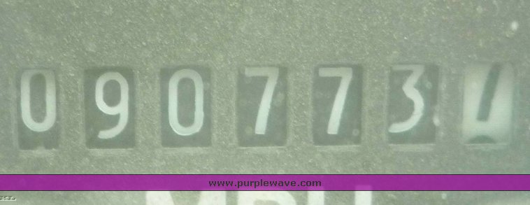 image for item 6887 1990 Ford L8000 service truck