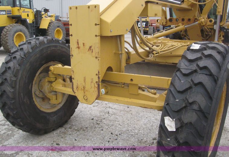 image for item 6897 Caterpillar 140H motor grader