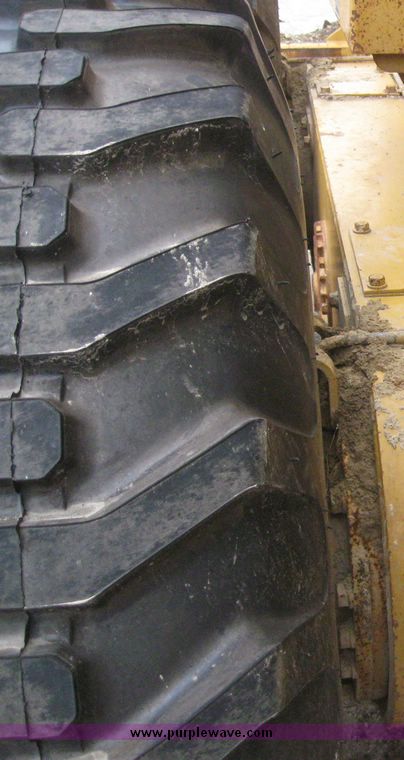 image for item 6897 Caterpillar 140H motor grader