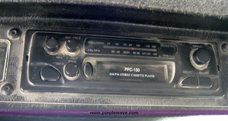 image for item 6953 1995 Kenworth T800B TATT