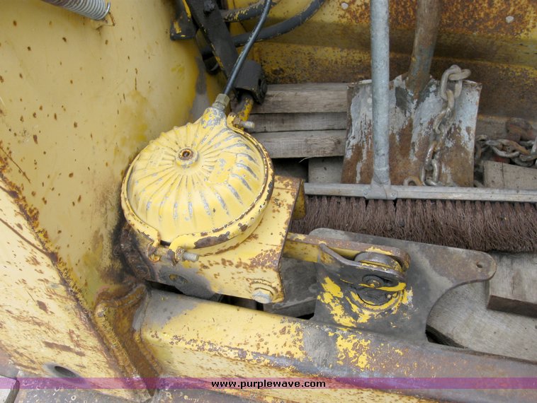 image for item 6954 Trail King TK100HDG triple axle low boy semi trailer