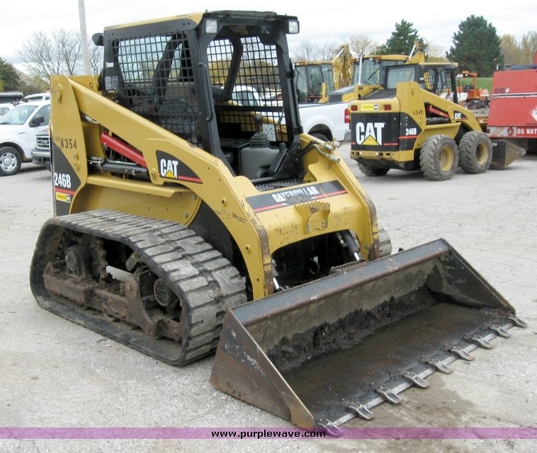image for item 6955 Caterpillar 246B tracked skid steer