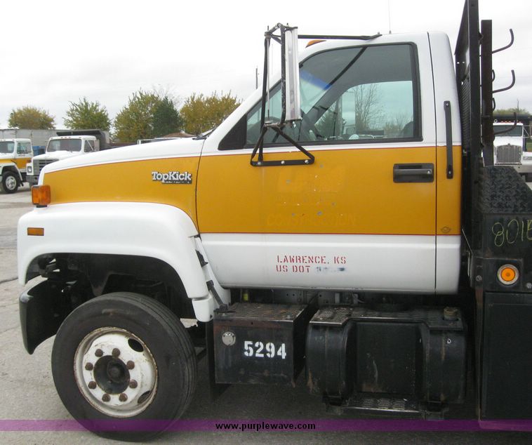 image for item 8016 1995 GMC Topkick