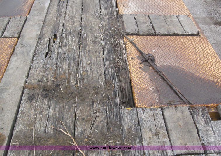 image for item 8023 1999 Trail King TK40LP tandem axle trailer